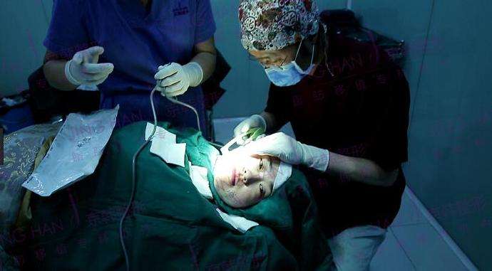 乔爱军教授的相关简介、项目价格和手术风格是什么?