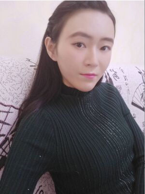 据报道说:称做一次脂肪填充面部,整个人都魅力无限大