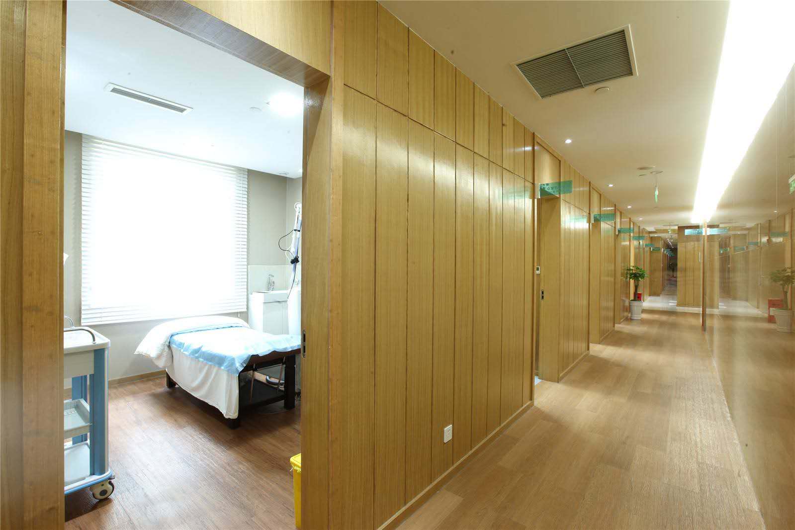 重庆星宸整形医院如何？专家团队_案例介绍_价格