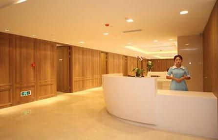 重庆花都整形医院王量医生的个人简介和相关案例