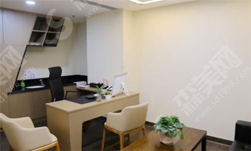 呼和浩特市华医医疗美容 呼和浩特市华医医疗美容