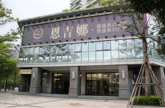 段小兵医生隆胸整形怎么样?段小兵医生隆胸整形案例分享
