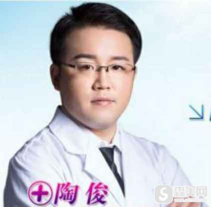 成都蓉雅2021项目价格表,附大腿吸脂案例对比照