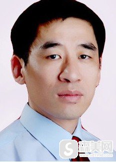 武汉华亚美容医院李爱林医生做的乳房整形手术怎么样?附果图