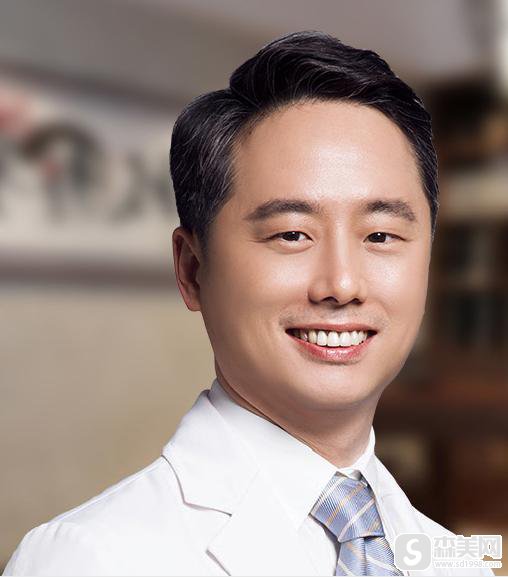 南京医科大学友谊整形外科医院是三甲医院吗?医生信息,附双眼皮术后果图