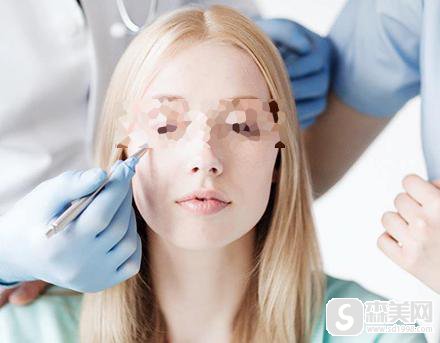 注射瘦脸注射要多少钱?附注射瘦脸案例分享+案例果前后对比图