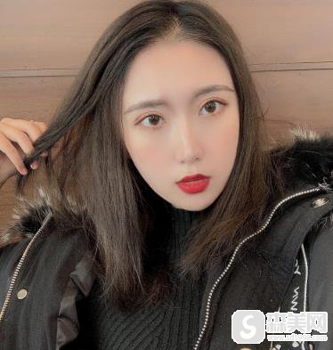 当看到蔡雨晴整容前后照片时，我来到了上海时光进行下颌角磨骨&内含磨骨案例图