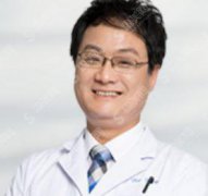 整形专家张海林隆胸技术可以吗?北京爱颜医疗美容诊所/口碑情况/隆胸案例