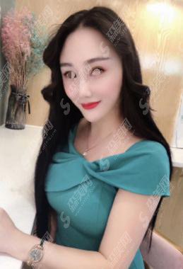 隆胸的价格?附隆胸案例+前后果对比图