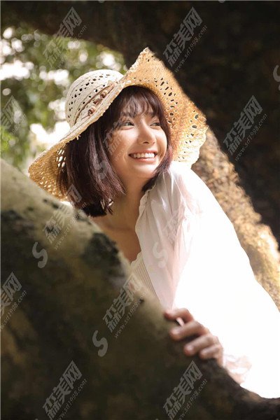 隆鼻整形价目表2021,假体隆鼻怎么样？内附假体隆鼻的1-7天真人恢复果图