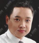 严伟整形医生隆胸做的可以吗?开封华亿医疗/案例展示/口碑介绍