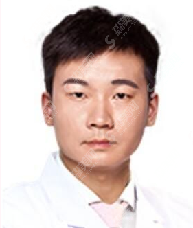 双眼皮的整形价目表2021版一览&内附张峰医生的双眼皮案例果恢复图