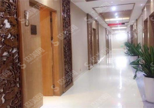 南方医院整形怎么样?可以丰胸吗?医生实力如何?