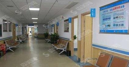 义乌市中心医院口腔科价目表，牙科相关正畸案例&术后案例反馈