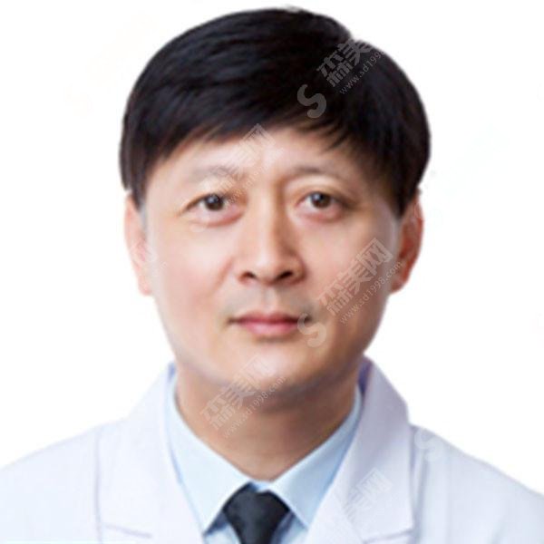 广州曙光医院是正规吗？隆鼻手术案例对比果明X