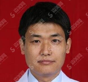 天津医院朱宝骥隆鼻技术好不好?个人简介/案例分享/价格