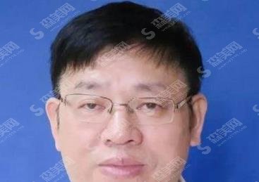 上海九院隆鼻哪个医生比较好？医生大全汇总及简介