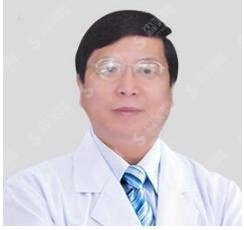 广东省第二人民医院整形美容科做的双眼皮果明X,孙宗生医生被持续关注
