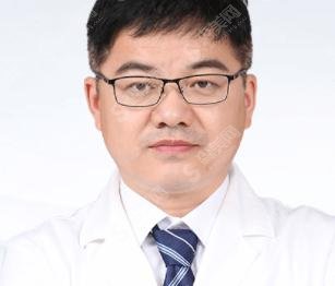 咨询整容医生，哪些整容医生更靠谱，今天来帮大家盘点，为你挑选出较合适的整形医生，变美就是较为简单
