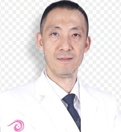 鲁尼植发后果图,看完他的案例,不妨为自己选择一家心仪的医院,秃头的姐妹们快来来围观,看看实际果到底咋样