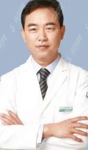 北京隆鼻专家一一介绍！附隆鼻案例+隆鼻价格一览，技术完全不用担忧！赶快围观！