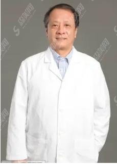 北京隆鼻专家一一介绍！附隆鼻案例+隆鼻价格一览，技术完全不用担忧！赶快围观！