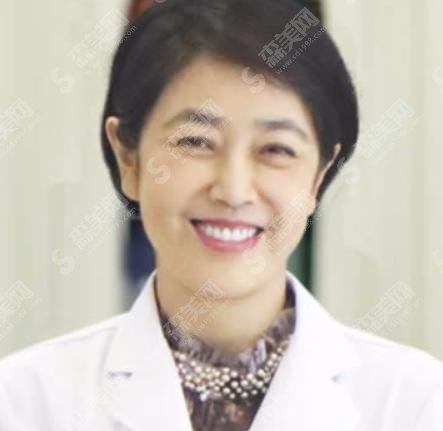 张侠医生是做什么项目的?所在医院靠谱嘛?案例果真实自然吗?一起来看看该良心医生吧!