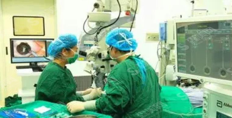 郑州近视眼手术医院排名榜公布，第九人民医院/博爱/郑东院区实力都强，附近视眼手术案例